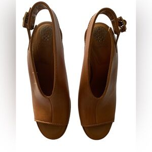 Vince Camuto Fandree sandal Golden Walnut